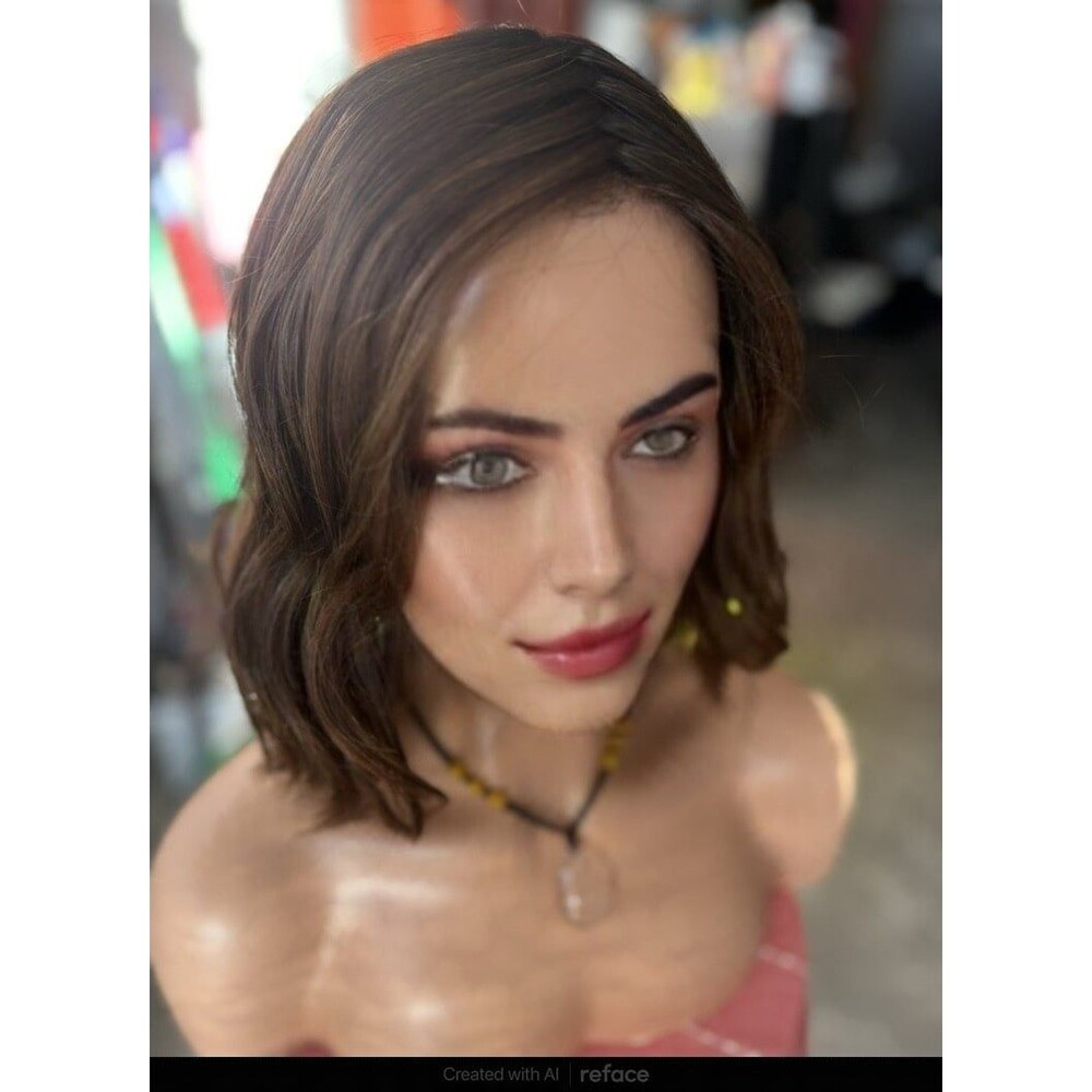 Belle tress “Califia” wig in color Cola with Cherry New